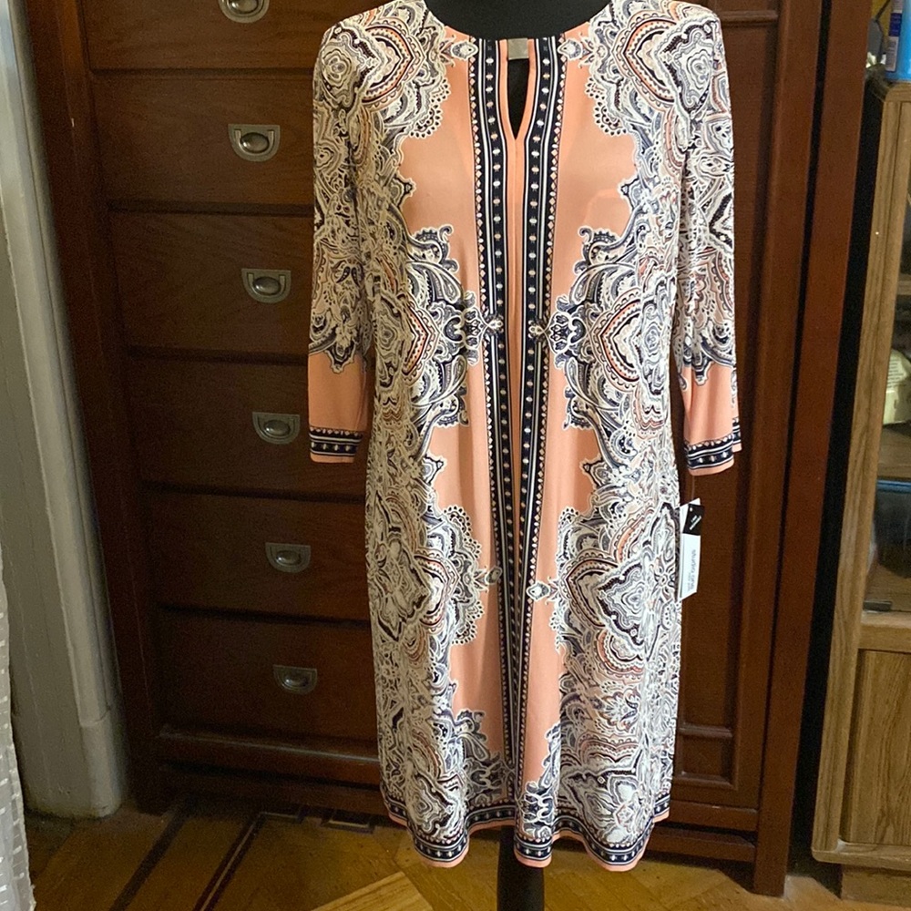 Pink print dress petite large. Long sleeve
